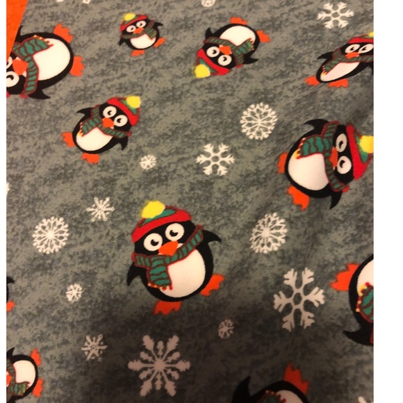 Festive winter holidays themed high rise stretch leggings NWT - Picture 3 of 5